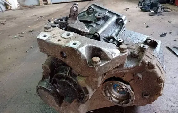 Seat Toledo III (5P) Manual 6 speed gearbox 