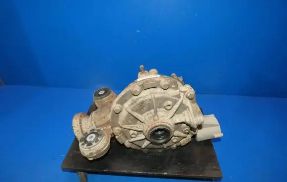Jaguar XJ X351 Rear differential 9X23-4A213-CF 10011101137499