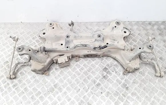Hyundai i40 Front subframe 624013Z100