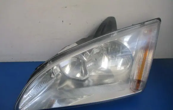 Ford Focus C-MAX Headlight/headlamp
