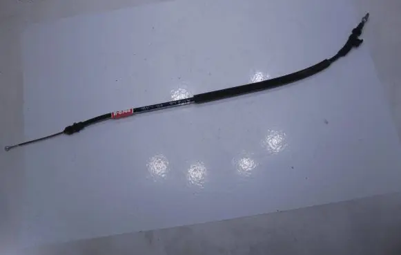 Volkswagen PASSAT CC Front door cable line 3C8837017
