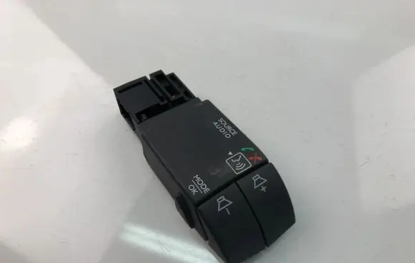 Dacia Sandero Indicator stalk 8200850420