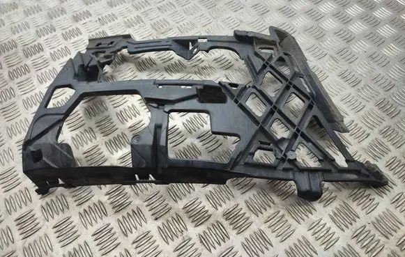 Volkswagen Golf VII Front bumper mounting bracket 5G0807724D