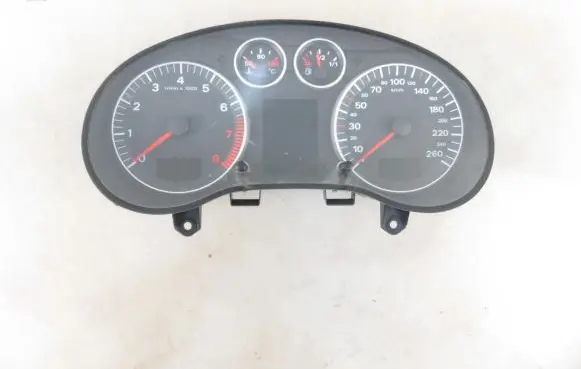 Audi A3 S3 8P Speedometer (instrument cluster) 8P0920930D