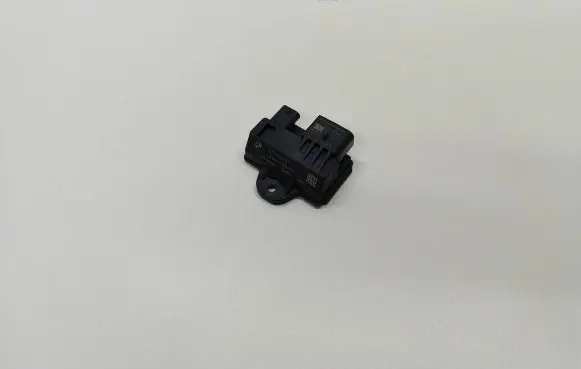BMW 5 F10 F11 Glow plug pre-heat relay 851947202 8519472 0522140104