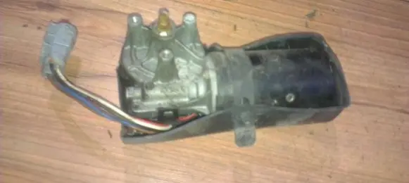 Renault Scenic I Wiper motor 0390241352