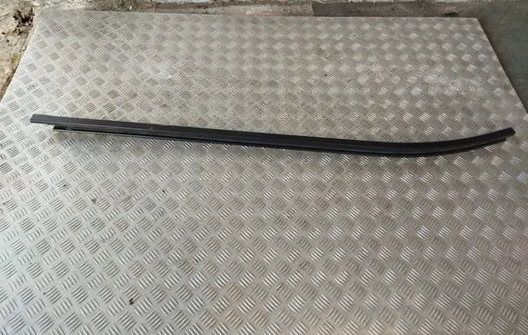 Man TGE 1gen Sliding door upper top rail 7C0843860 7C08438600