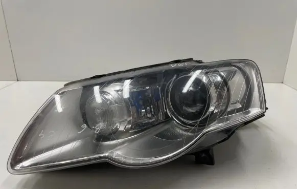 Volkswagen PASSAT B6 Headlight/headlamp 89312659 088981 A5542