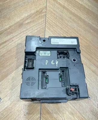 Chevrolet Epica Comfort/convenience module 96988742 5308831000