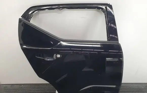 Rear door