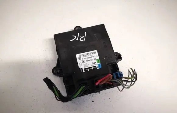 Mercedes-Benz A W169 Door control unit/module a1699000300 10017037-00