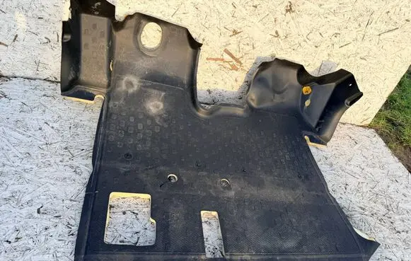 Renault Trafic III (X82) Front floor carpet liner 749022437R