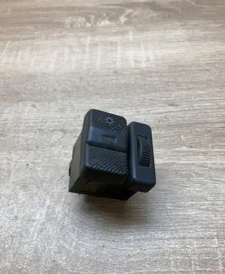 Volkswagen PASSAT B4 Light switch 357941531