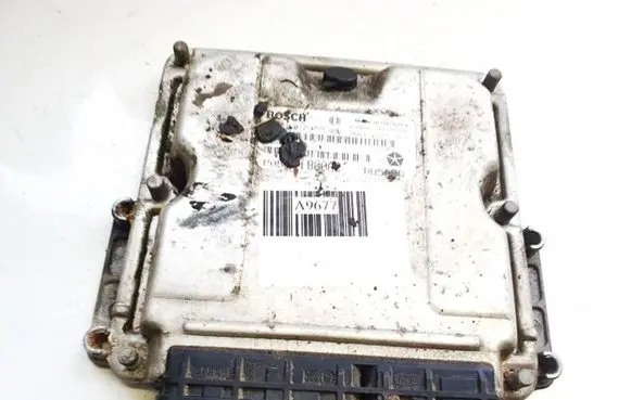 Chrysler Grand Voyager IV Engine control unit/module 0281012999 p05094800ac