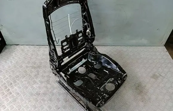 Skoda Fabia Mk4 (6VA) Front driver seat