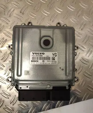 Volvo XC60 Engine control unit/module P31303388 0281015286 1039S33755