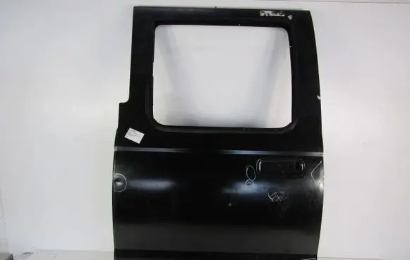 Nissan Navara D22 Rear door 821016S110P