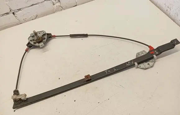 Volkswagen Transporter - Caravelle T4 Front door manual window regulator 701837501F