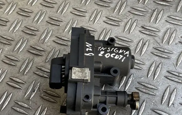 Opel Insignia A Throttle valve