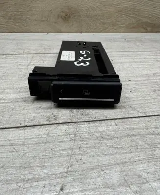 Audi A4 S4 B7 8E 8H Dashboard storage box/compartment 8E1941561E 41633 091008