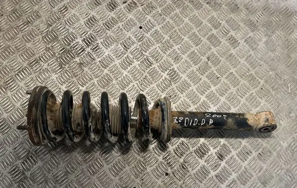 Mitsubishi Pajero Front shock absorber with coil spring
