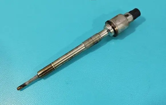Opel Astra J Glow plug 55568366 IMPRK1587319