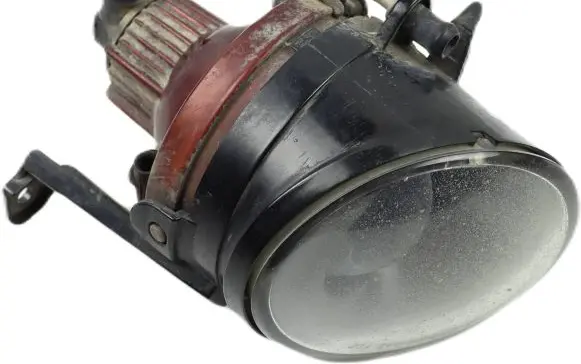 Volkswagen Touran I Front fog light 27047900L