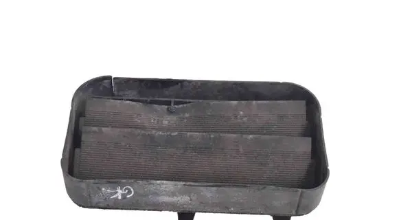 Peugeot RCZ Quarter panel pressure vent 9658246080