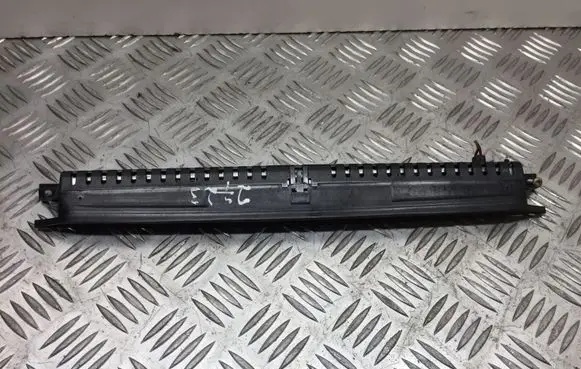 Volkswagen PASSAT B5.5 Third/center stoplight 1J6945097B