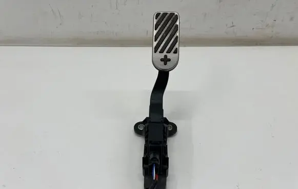 Hyundai IONIQ 6 Accelerator throttle pedal 32700XXXXX