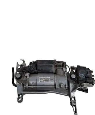 Audi Q7 4L Air suspension compressor/pump 7L8616006F