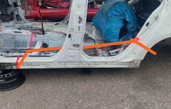 Toyota Corolla E210 E21 Rear sill (body part) 