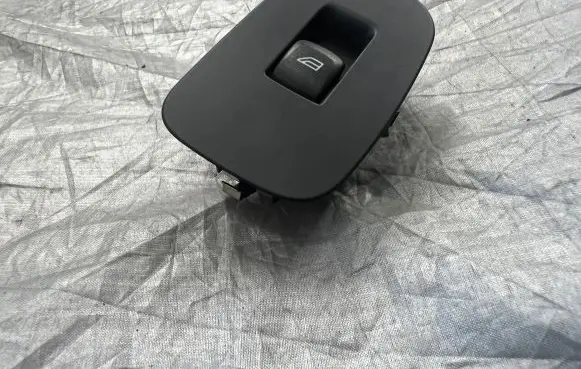 Volvo S60 Electric window control switch 31433408 31446253