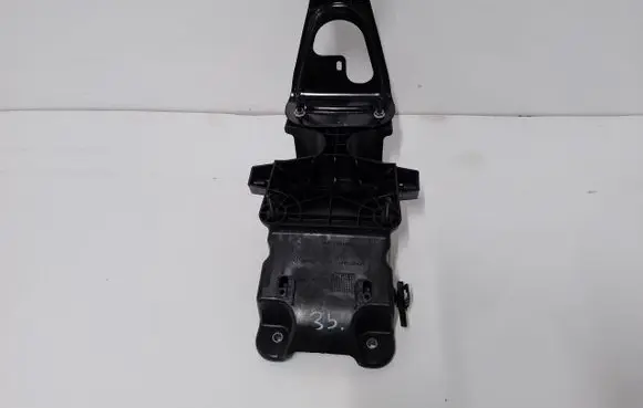 Citroen DS5 AdBlue liquid reservoir 9687895580