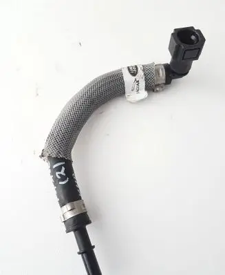 Jaguar F-Pace Fuel return line/hose G4D39B337CC