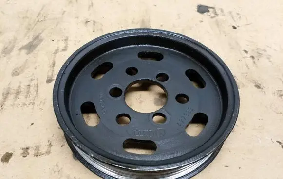 Volkswagen Transporter - Caravelle T5 Power steering pump pulley 038145255B 4275B2