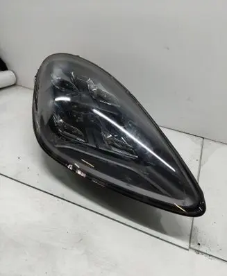 Porsche Cayenne (9Y0 9Y3) Headlight/headlamp 9Y0941036K SSB749