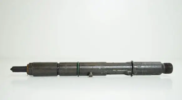 Audi A4 S4 B5 8D Fuel injector 059130201E