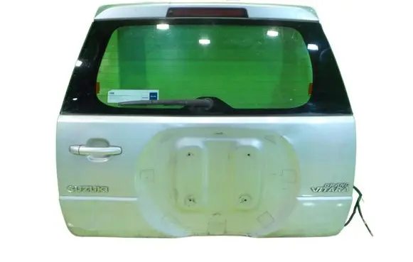 Suzuki Grand Vitara II Tailgate/trunk/boot lid UP206
