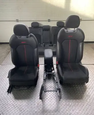KIA Pro Cee'd III Seat set 