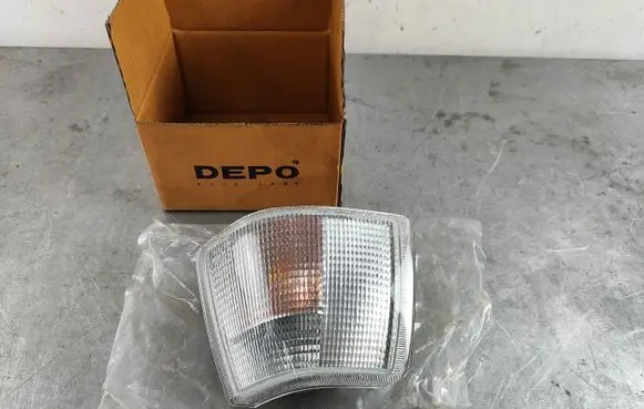 Volvo 850 Front indicator light 7731505rue