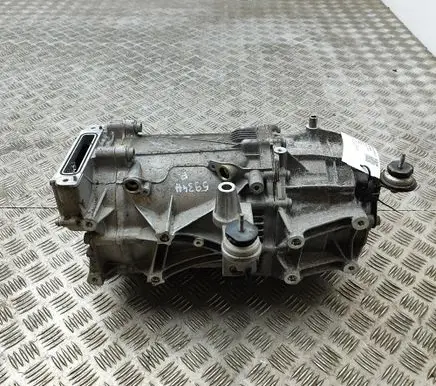 Porsche Taycan 9J1 Engine 9J1901131E 0EG901090