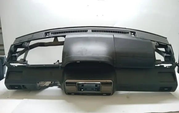 Nissan X-Trail T30 Dashboard