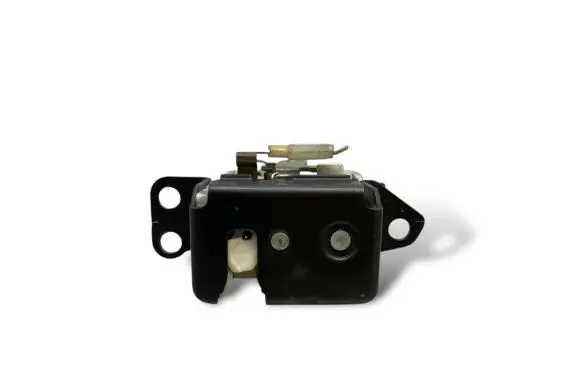 Honda CR-V Loading door lock 