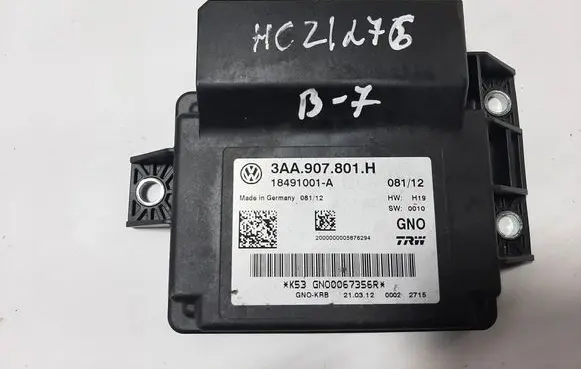Volkswagen PASSAT B7 Rear brake EMF control unit/module 3AA907801H