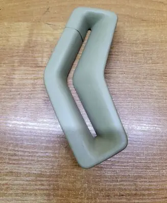 Volvo S80 Seat belt trim 