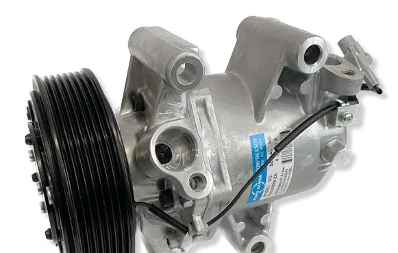 Isuzu D-Max Air conditioning (A/C) compressor (pump) 8983842610 92600F120A