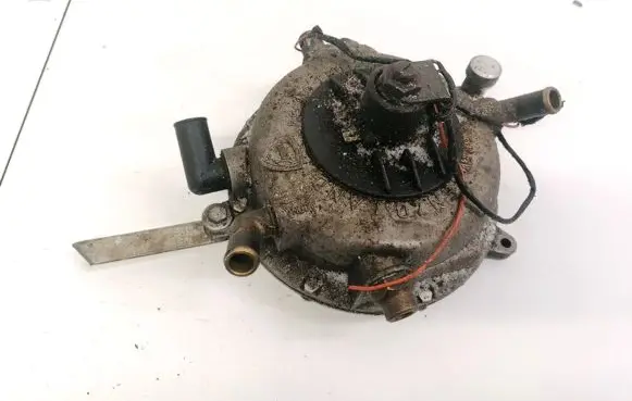 Renault Laguna I LP gas reducer E1367R010028