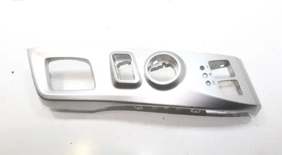 Toyota Prius+ (ZVW40) Dashboard glove box trim 5544647060