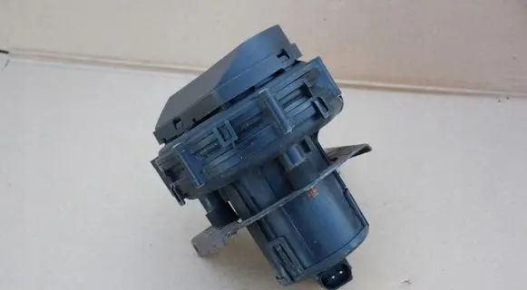 BMW Z3 E36 Secondary air pump 1437746